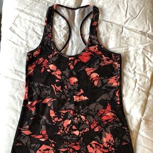 Lululemon workout tank top